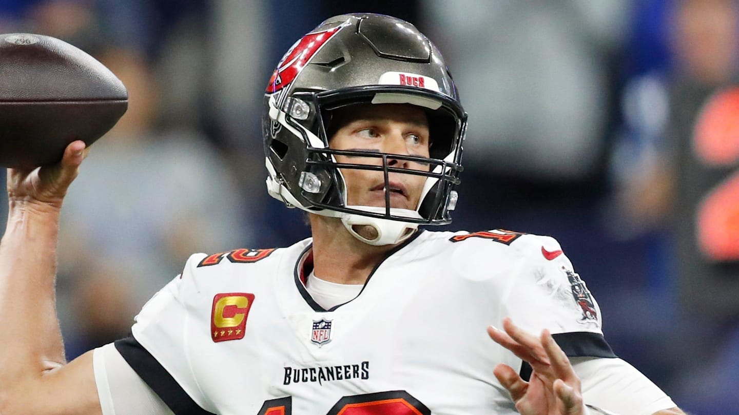 Buccaneers Legend Tom Brady Contacted NFL About Potential Return