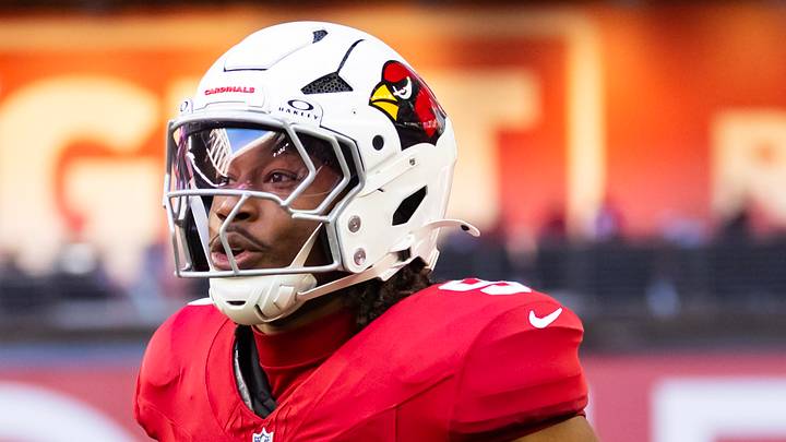 Dec 7, 2025; Glendale, Arizona, USA; Arizona Cardinals linebacker BJ Ojulari (9) against the Los Angeles Rams at State Farm Stadium. Mandatory Credit: Mark J. Rebilas-Imagn Images Dec 7, 2025; Glendale, Arizona, USA; Arizona Cardinals linebacker BJ Ojulari (9) against the Los Angeles Rams at State Farm Stadium. Mandatory Credit: Mark J. Rebilas-Imagn Images