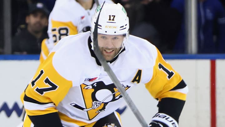 Pittsburgh Penguins v New York Rangers