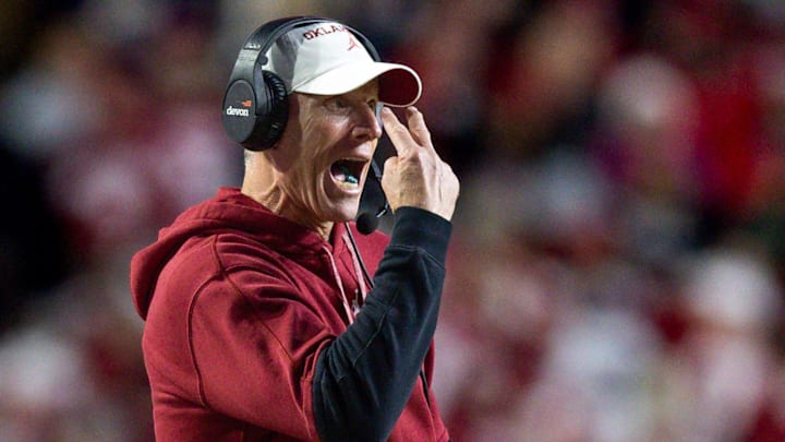 Oklahoma Sooners head coach Brent Venables Oklahoma Sooners head coach Brent Venables