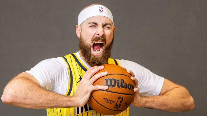 Sep 28, 2026; Indianapolis, IN, USA; Indiana Pacers center Jay Huff (32) poses for a photo during media day. Mandatory Credit: Trevor Ruszkowski-Imagn Images Sep 28, 2026; Indianapolis, IN, USA; Indiana Pacers center Jay Huff (32) poses for a photo during media day. Mandatory Credit: Trevor Ruszkowski-Imagn Images