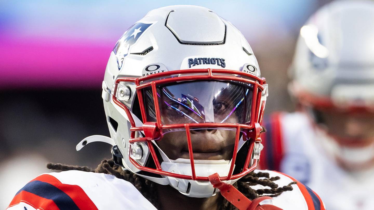 Early 2026 season projections spell big trouble for longtime Patriots starter