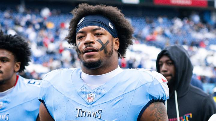 Tennessee Titans linebacker Cedric Gray Tennessee Titans linebacker Cedric Gray