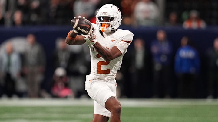 Dec 7, 2024; Atlanta, GA, USA; Texas Longhorns wide receiver Matthew Golden (2) makes a catch against the Georgia Bulldogs during the second half in the 2024 SEC Championship game at Mercedes-Benz Stadium. Mandatory Credit: Dale Zanine-Imagn Images