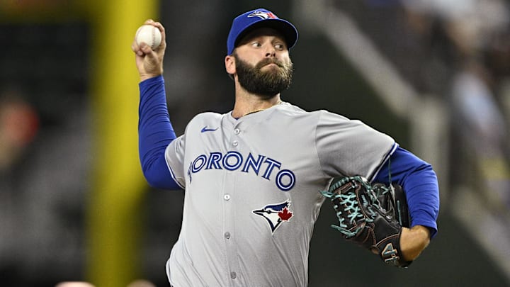 Sep 17, 2024; Arlington, Texas, USA; Toronto Blue Jays relief pitcher Tommy Nance (45) pitches against the Texas Rangers during the sixth inning at Globe Life Field Sep 17, 2024; Arlington, Texas, USA; Toronto Blue Jays relief pitcher Tommy Nance (45) pitches against the Texas Rangers during the sixth inning at Globe Life Field