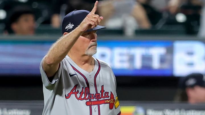 Atlanta Braves manager Brian Snitker (43) makes a pitching change during the ninth inning against the New York Mets at Citi Field.