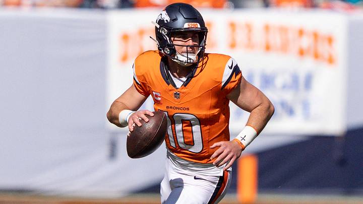 NFL, American Football Herren, USA 2026: Jaguars Vs Broncos SEP 20 Sep 20, 2026; Denver Broncos quarterback Bo Nix (10) scrambles during the game between the Denver Broncos and Jacksonville Jaguars in Denver, CO, USA; at Empower Field at Mile High. NFL, American Football Herren, USA 2026: Jaguars Vs Broncos SEP 20 Sep 20, 2026; Denver Broncos quarterback Bo Nix (10) scrambles during the game between the Denver Broncos and Jacksonville Jaguars in Denver, CO, USA; at Empower Field at Mile High.