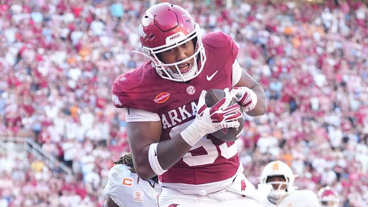 Arkansas tight end Jaden Platt (83) scores a touchdown during a college football game against Tennessee at Razorback Stadium in Fayetteville, Ark., on Oct. 10, 2026. Arkansas tight end Jaden Platt (83) scores a touchdown during a college football game against Tennessee at Razorback Stadium in Fayetteville, Ark., on Oct. 10, 2026.