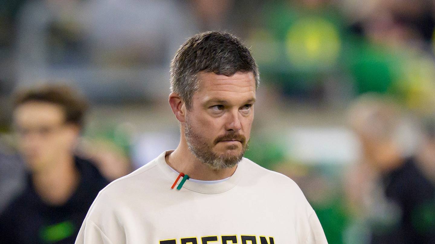 Oregon vs. Northwestern Schedule Announcement Delivers Kickoff Update
