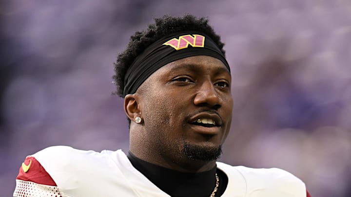 Washington Commanders wide receiver Deebo Samuel Sr. on the sidelines