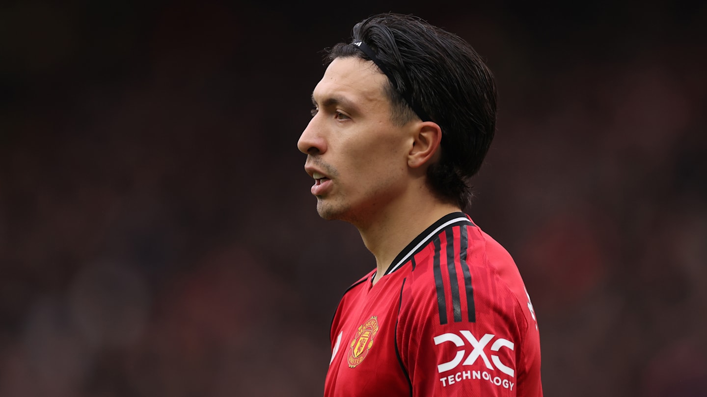 ‘Grow Up’—Man Utd Legends Continue Explicit Feud With Lisandro Martinez