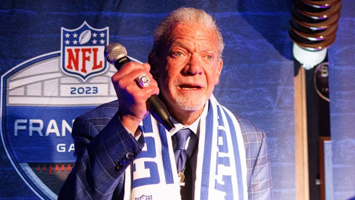 Indianapolis Colts owner Jim Irsay speaks during a fan event at Chicago Meatpackers before an International Series game.