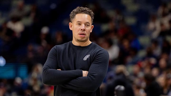 San Antonio Spurs, Mitch Johnson