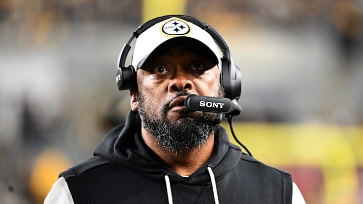Steelers coach Mike Tomlin was praised by 70 players in a Zoom call recently.