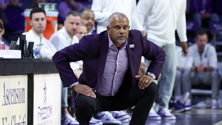 Kansas State Wildcats head coach Jerome Tang looks on during the second half against the Iowa State Cyclones at Bramlage Coliseum. Kansas State Wildcats head coach Jerome Tang looks on during the second half against the Iowa State Cyclones at Bramlage Coliseum.