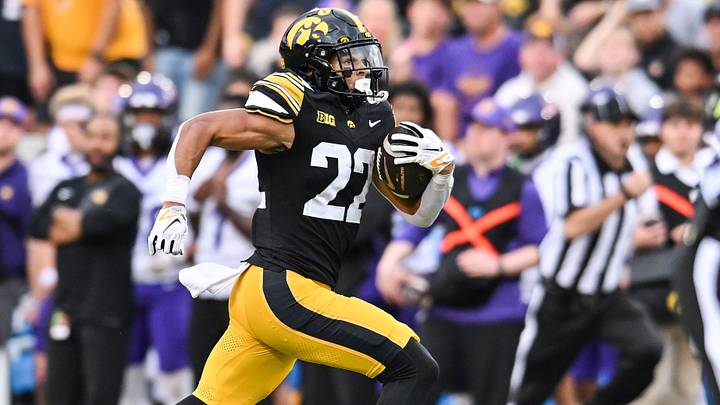 Sep 19, 2026; Iowa City, Iowa, USA; Iowa Hawkeyes running back Braeden Jackson (22) runs for a touchdown against the UNI Panthers during the fourth quarter at Kinnick Stadium. Mandatory Credit: Jeffrey Becker-Imagn Images Sep 19, 2026; Iowa City, Iowa, USA; Iowa Hawkeyes running back Braeden Jackson (22) runs for a touchdown against the UNI Panthers during the fourth quarter at Kinnick Stadium. Mandatory Credit: Jeffrey Becker-Imagn Images