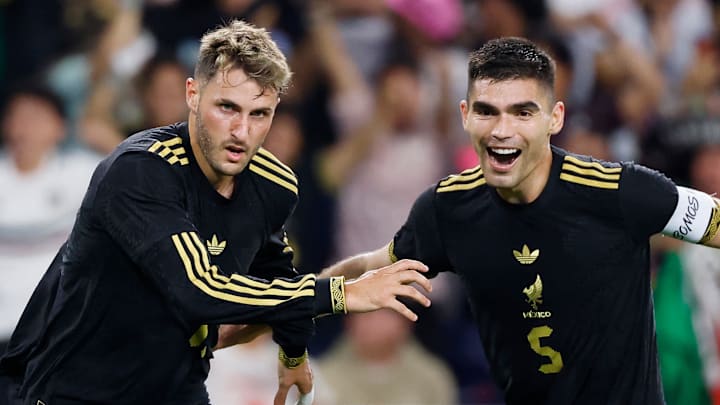 Santiago Gimenez (left) scored his sixth goal for El Tri last time out.