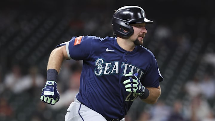 Cal Raleigh finally broke his hitless streak. Cal Raleigh finally broke his hitless streak.