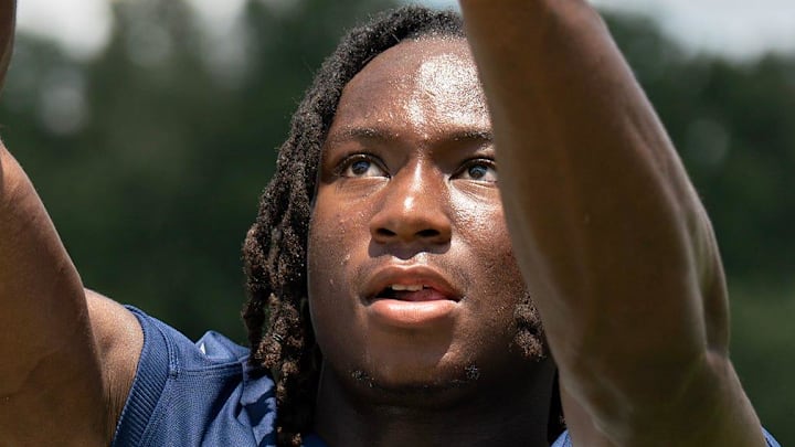 WLOX's Matt DeGregorio believes Deuce Knight is a potential portal option for the Ole Miss Rebels WLOX's Matt DeGregorio believes Deuce Knight is a potential portal option for the Ole Miss Rebels