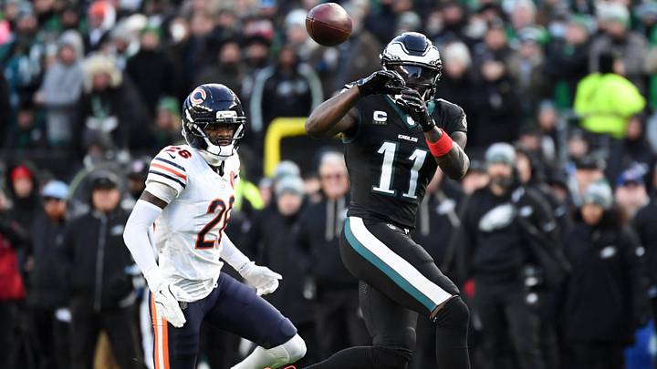 Jets CB Nahshon Wright didn't have the best time last season facing A.J. Brown, who was just traded to the rival Patriots this week. 