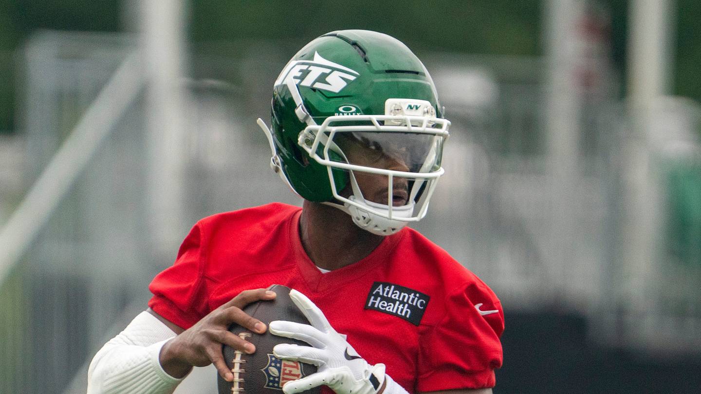 2026 NFL Predictions: 8 teams guaranteed to miss the playoffs this year
