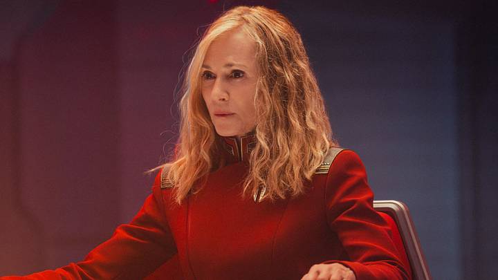 Holly Hunter as Nahla in Star Trek: Starfleet Academy, episode 1, season 1, streaming on Paramount+, 2025. Photo Credit: Brooke Palmer/Paramount+. Holly Hunter as Nahla in Star Trek: Starfleet Academy, episode 1, season 1, streaming on Paramount+, 2025. Photo Credit: Brooke Palmer/Paramount+.