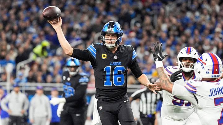 Detroit Lions quarterback Jared Goff (16) makes a pass against Buffalo Bills defense during the first half at Ford Field Detroit Lions quarterback Jared Goff (16) makes a pass against Buffalo Bills defense during the first half at Ford Field