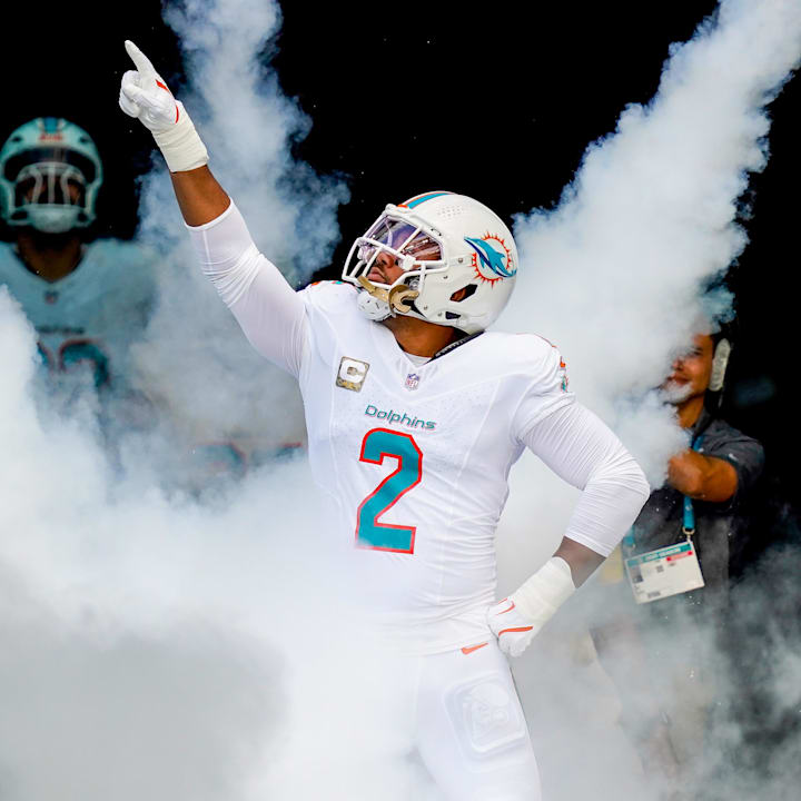 Cowboys Gifted Opportunity as 2x Pro Bowl Pass Rusher Hits Open Market