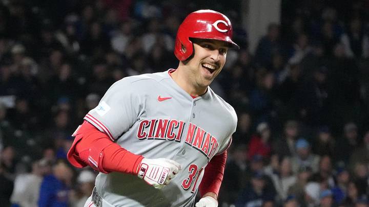 Cincinnati Reds first baseman Nathaniel Lowe (31) rounds the bases 