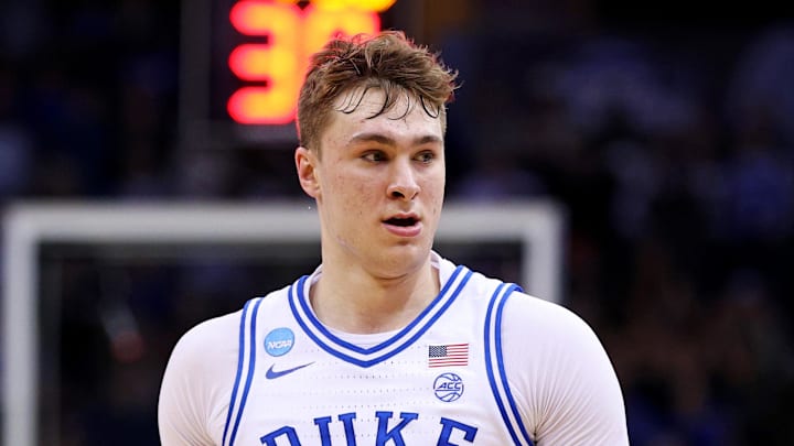 Mar 29, 2025; Newark, NJ, USA; Duke Blue Devils forward Cooper Flagg (2) celebrates with guard Kon Knueppel (7) during the second half against the Alabama Crimson Tide in the East Regional final of the 2025 NCAA tournament at Prudential Center. Mandatory Credit: Vincent Carchietta-Imagn Images