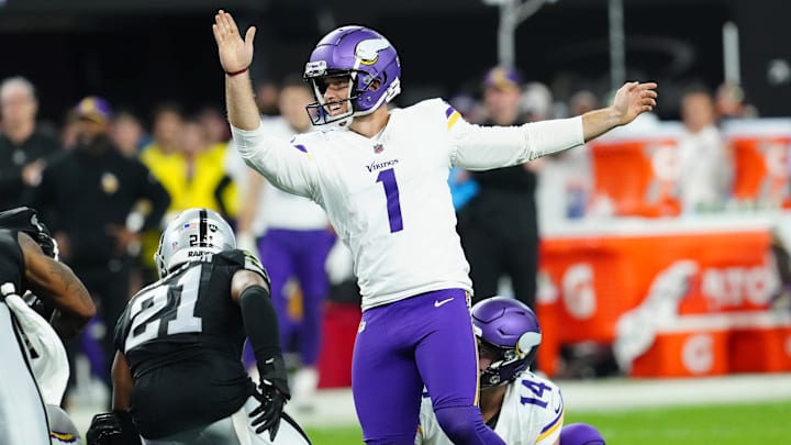 Former Detroit Lions kicker Greg Joseph (1) Former Detroit Lions kicker Greg Joseph (1)