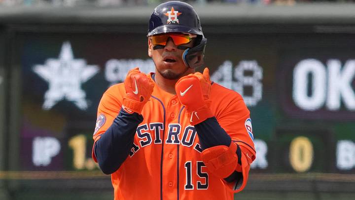 Assuming that the Astros will be selling ahead of the MLB trade deadline, Isaac Paredes must be among the Yankees' top targets. This mock trade can help them land him. 
