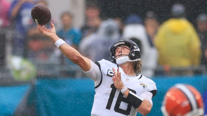 Jacksonville Jaguars quarterback Trevor Lawrence (16) throws up a Hail Mary during the fourth quarter of an NFL football matchup Sunday, Sept. 15, 2024 at EverBank Stadium in Jacksonville, Fla. The Browns defeated the Jaguars 18-13. [Corey Perrine/Florida Times-Union]