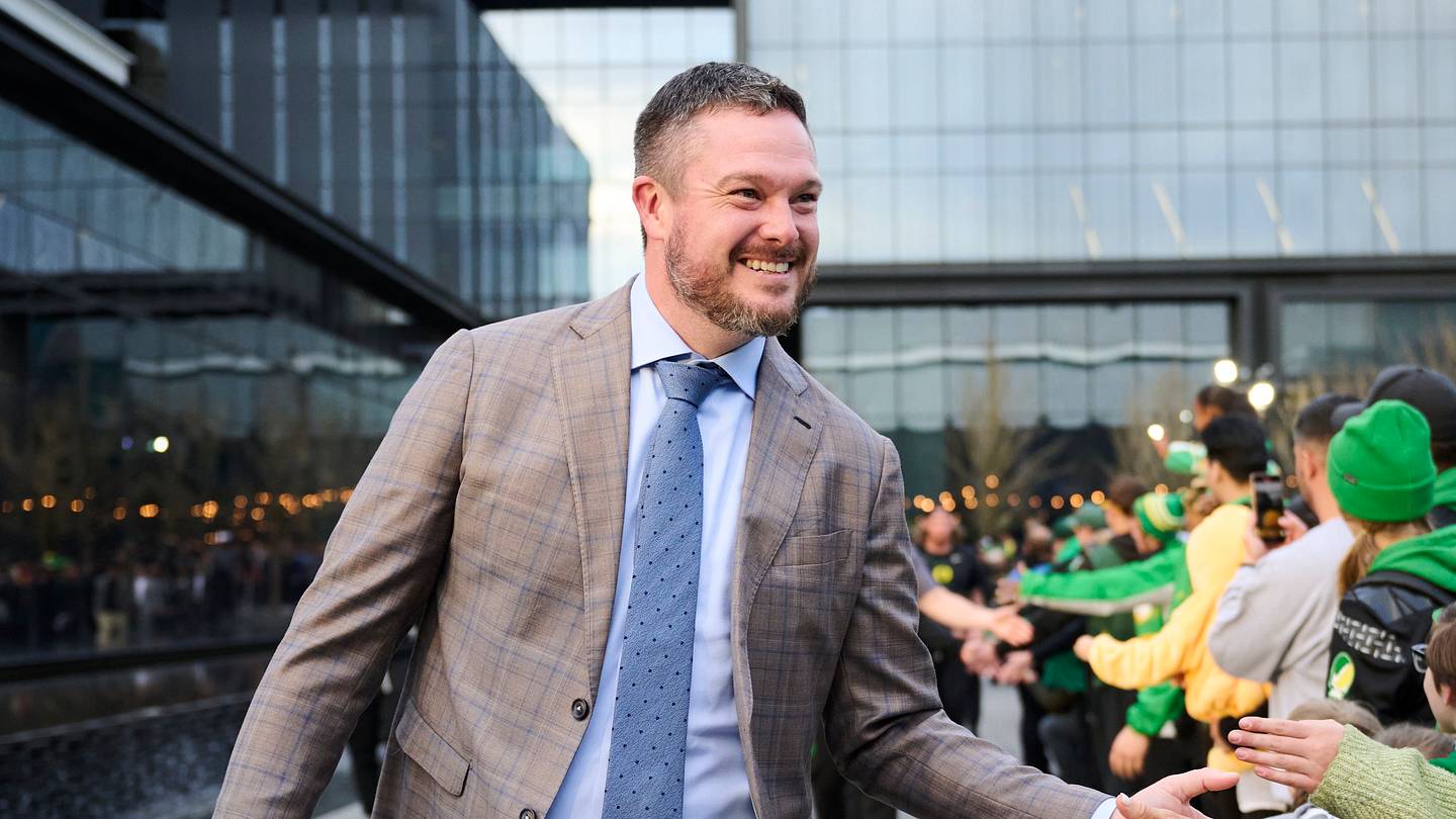 Oregon Football's Record-Breaking Indoor Facility Is Already Turning Heads