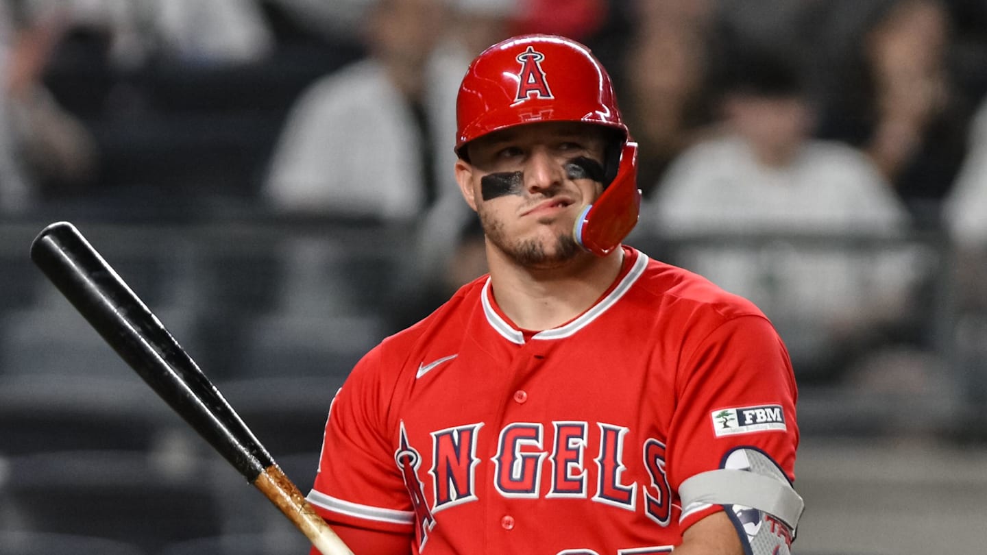 Mike Trout's Wife Jess Reacts to Angels Star's Historic Home Run Streak vs Yankees