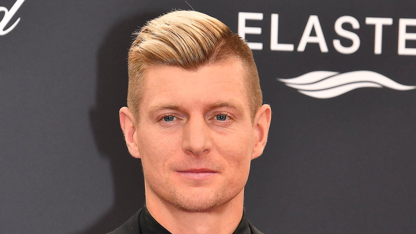 Toni Kroos Warns Barcelona's Risky Play Threatens Champions League Hopes