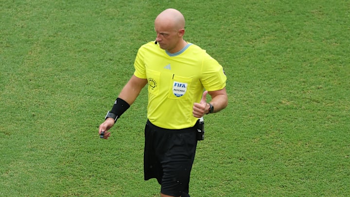 Szymon Marciniak sera l'arbitre de ce match.