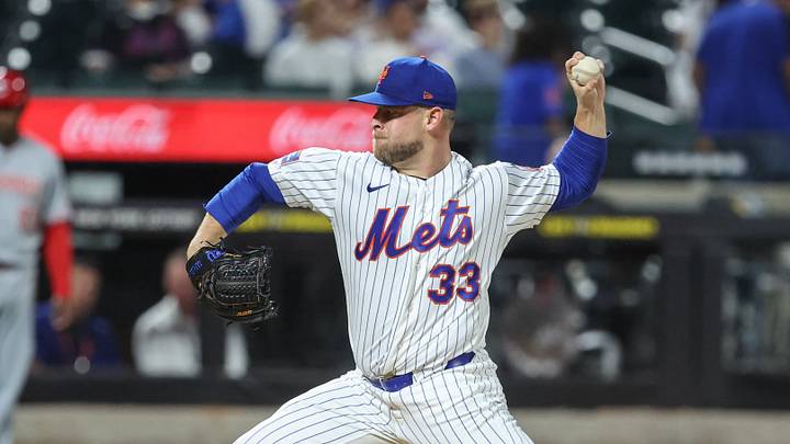 May 26, 2026; New York City, New York, USA; New York Mets relief pitcher AJ Minter (33) pitches in the ninth inning against the Cincinnati Reds at Citi Field. Mandatory Credit: Wendell Cruz-Imagn Images May 26, 2026; New York City, New York, USA; New York Mets relief pitcher AJ Minter (33) pitches in the ninth inning against the Cincinnati Reds at Citi Field. Mandatory Credit: Wendell Cruz-Imagn Images