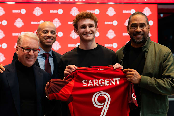 โตรอนโต เอฟซี เปิดตัวการคว้าตัวใหม่ จอช ซาร์เจนต์