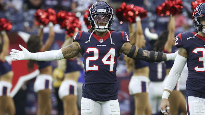 Oct 30, 2022; Houston, Texas, USA; Houston Texans cornerback Derek Stingley Jr. (24) on the field before the game against the Tennessee Titans at NRG Stadium. Mandatory Credit: Troy Taormina-Imagn Images