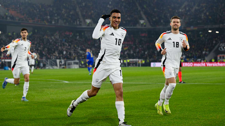 Jamal Musiala et l'Allemagne veulent décrocher leur ticket pour les demi-finales de Ligue des Nations. Jamal Musiala et l'Allemagne veulent décrocher leur ticket pour les demi-finales de Ligue des Nations.