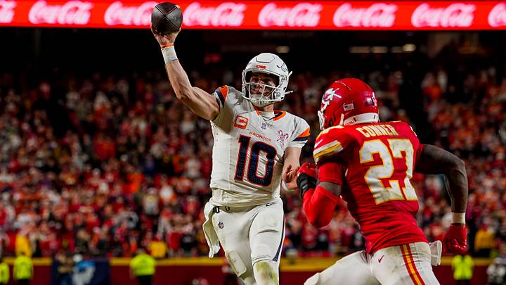 Denver Broncos quarterback Bo Nix (10) throws a toucdown pass during the fourth quarter at GEHA Field at Arrowhead Stadium. Denver Broncos quarterback Bo Nix (10) throws a toucdown pass during the fourth quarter at GEHA Field at Arrowhead Stadium.