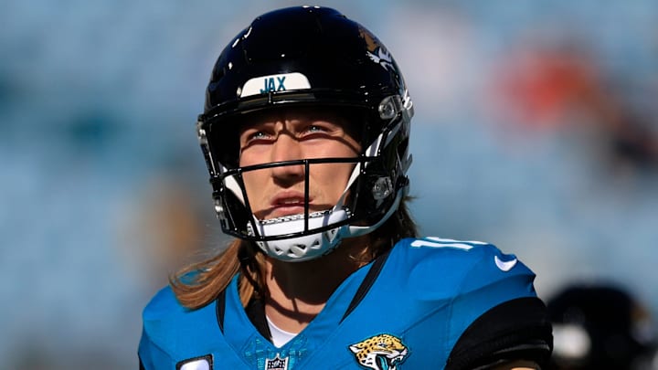 Jacksonville Jaguars quarterback Trevor Lawrence (16) warms up before an NFL football matchup Sunday, Dec. 1, 2024 at EverBank Stadium in Jacksonville, Fla. [Corey Perrine/Florida Times-Union]