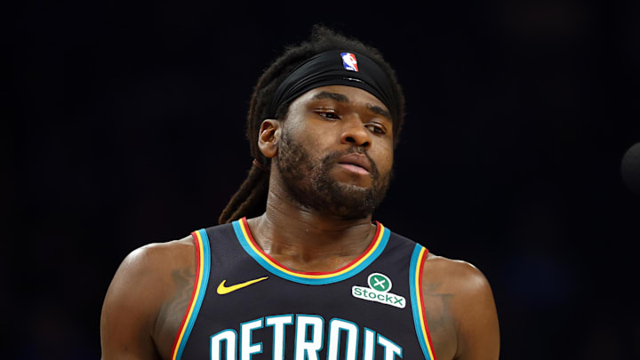 Jan 29, 2026; Phoenix, Arizona, USA; Detroit Pistons forward Isaiah Stewart (28) against the Phoenix Suns at Mortgage Matchup Center. Mandatory Credit: Mark J. Rebilas-Imagn Images