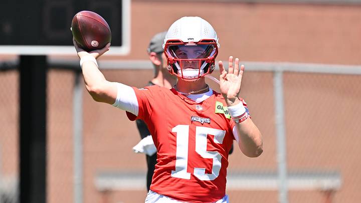 Jun 9, 2026; Foxborough, MA, USA; New England Patriots quarterback Behren Morton (15) throws a pass during minicamp at Gillette Stadium. Mandatory Credit: Eric Canha-Imagn Images Jun 9, 2026; Foxborough, MA, USA; New England Patriots quarterback Behren Morton (15) throws a pass during minicamp at Gillette Stadium. Mandatory Credit: Eric Canha-Imagn Images