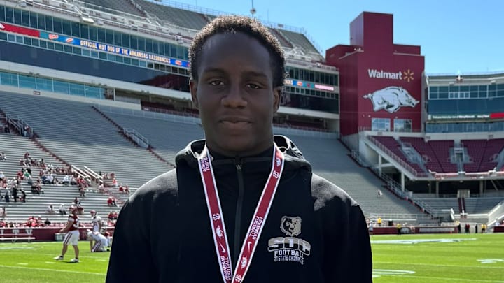 Arkansas Razorbacks linebacker JJ Shelton during his visit to Fayetteville in April 2024.