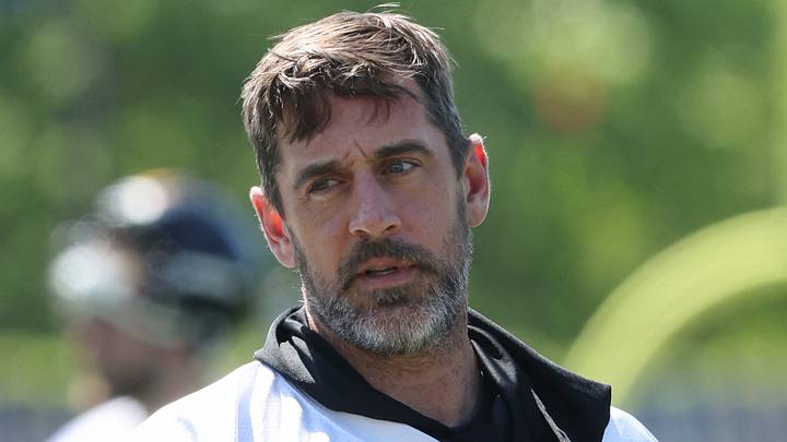 Pittsburgh Steelers quarterback Aaron Rodgers