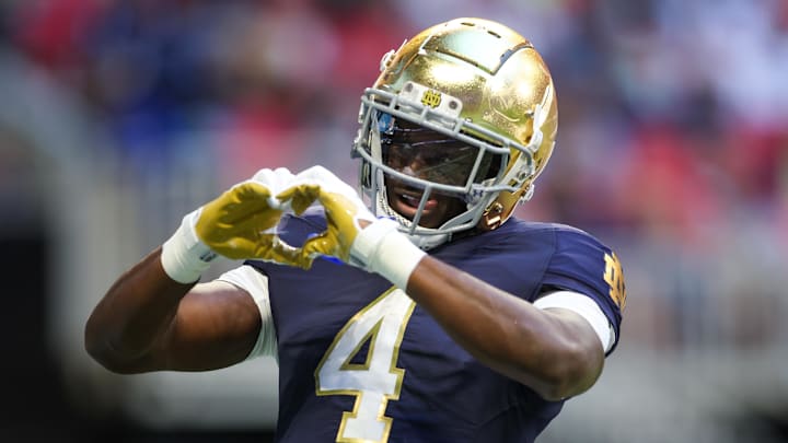 Notre Dame Fighting Irish running back Jeremiyah Love (4)