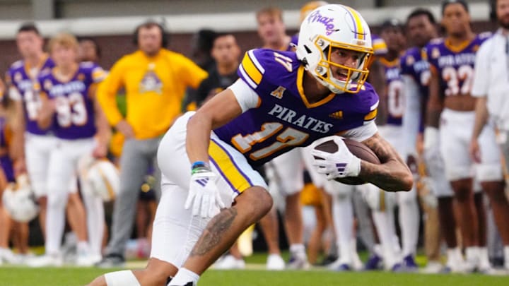 East Carolina Pirates wide receiver Anthony Smith makes a catch against the Appalachian State Mountaineers.