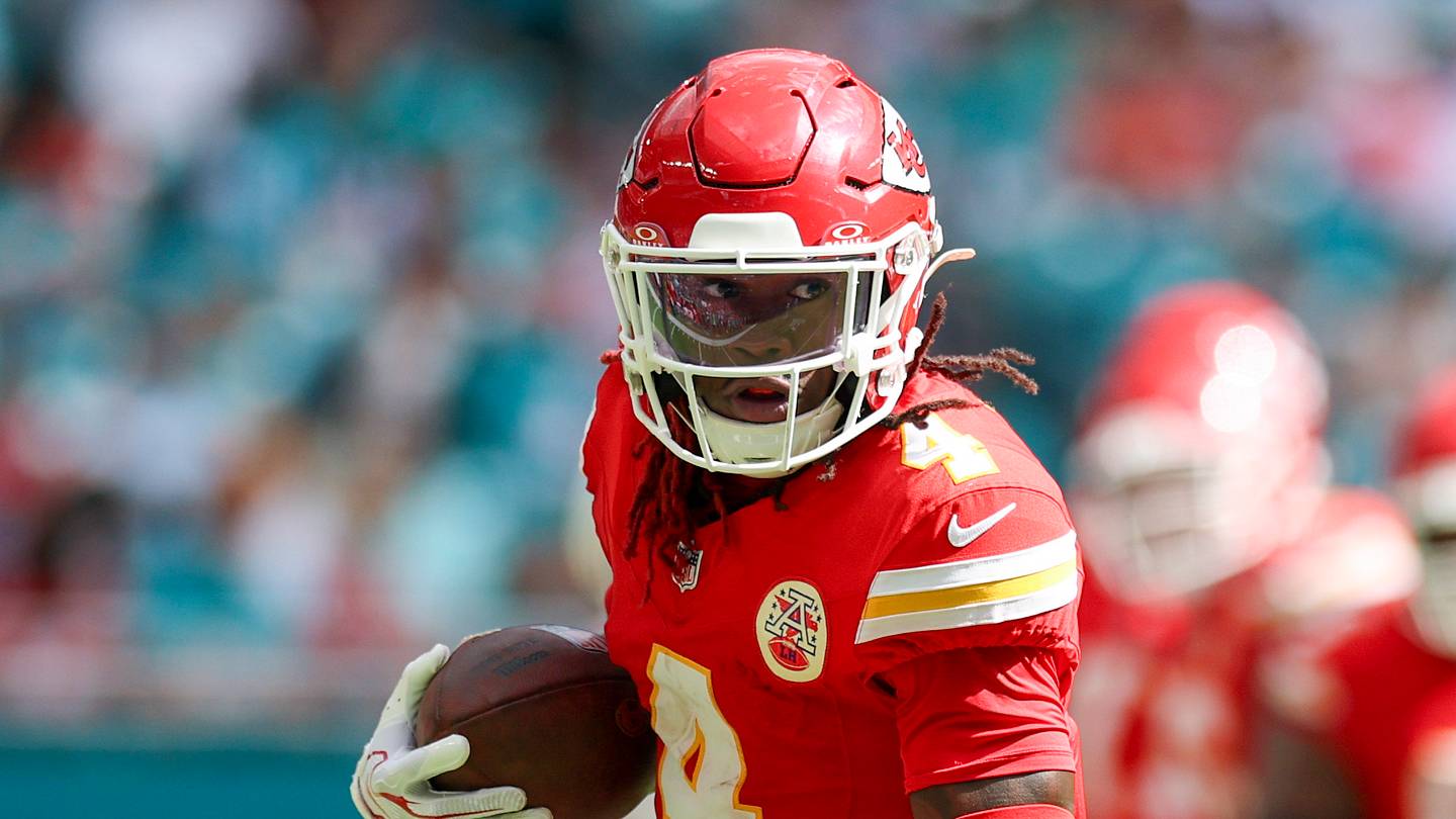 Latest Rashee Rice injury updates after Chiefs WR exits Week 4 vs. Raiders
